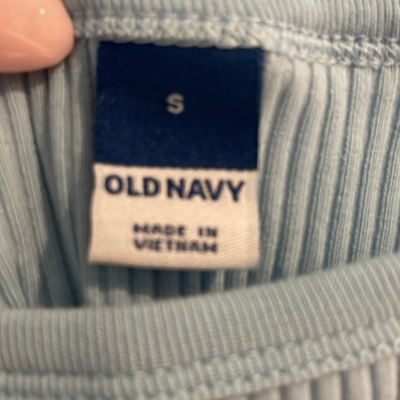 Old Navy Tank - Picture 3 of 3